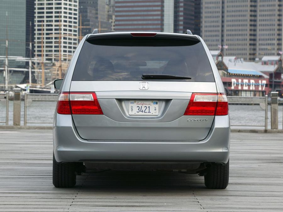  Honda Odyssey 2005 года  (US) (фото 34 из 49)
